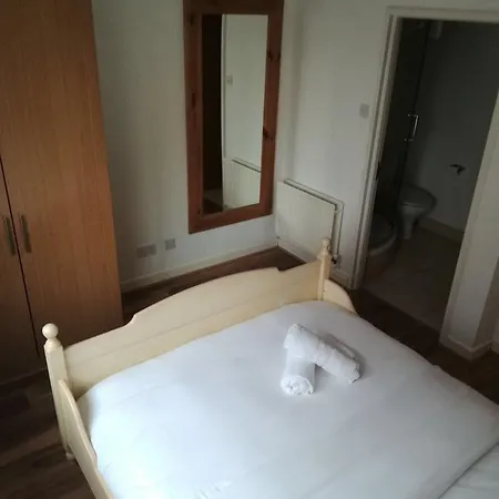 Apartment Trendy In Ifsc